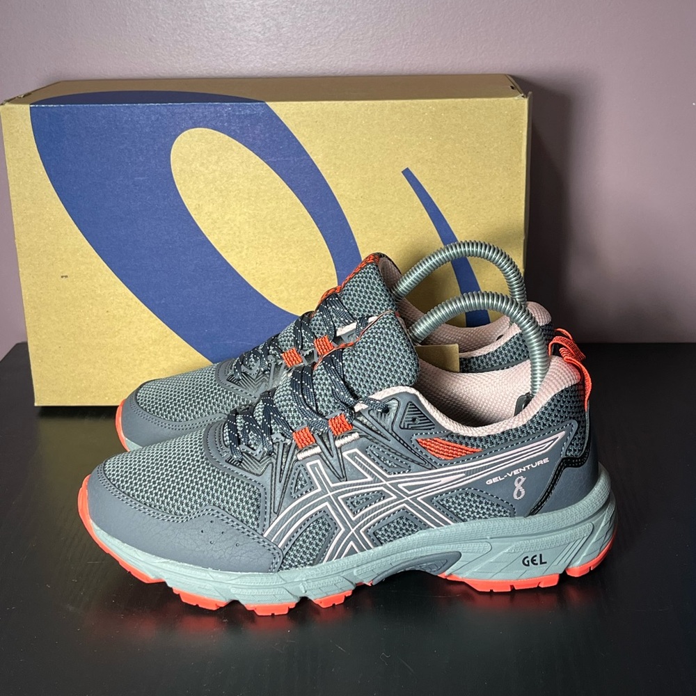 NEW ASICS Gel-Venture 8 Peach/Grey Women’s Size 7 Fast Shipping 📦 💨 - Picture 1 of 4